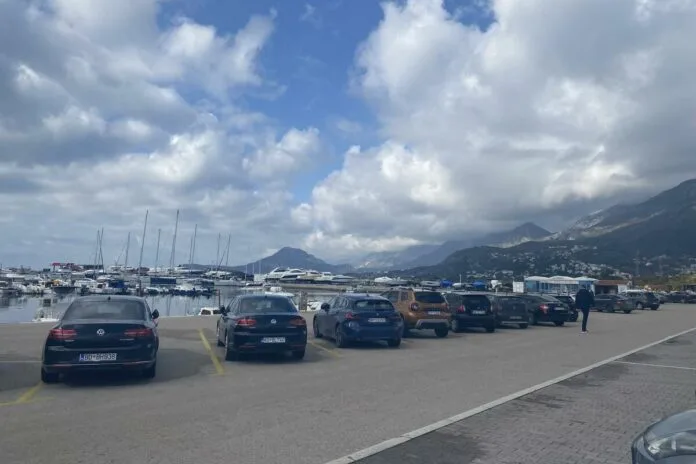 Berth users in Bar Marina still get discount on tickets