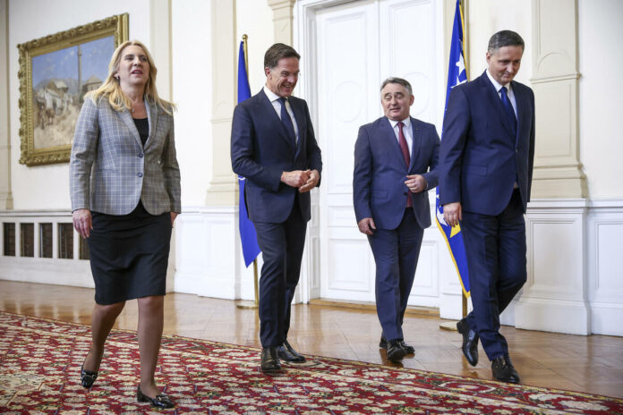 BiH leaders to solve the problem together