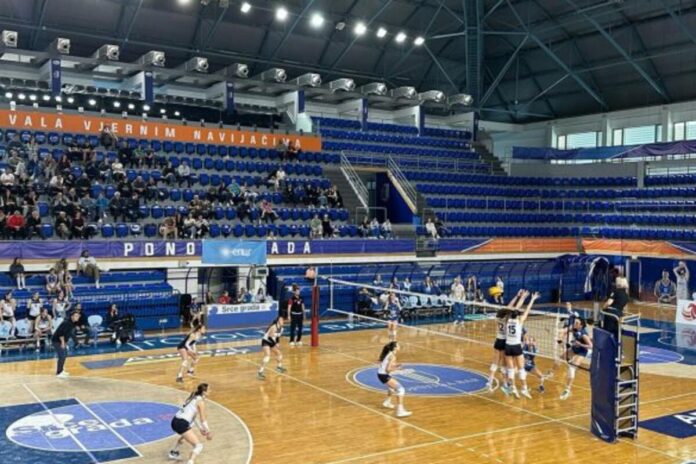 Luka Bar celebrates in the break against Buducnost, high school student secures league survival