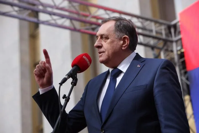 Who will implement the decision of the Court of BiH according to which Dodik cannot serve as President of the RS?