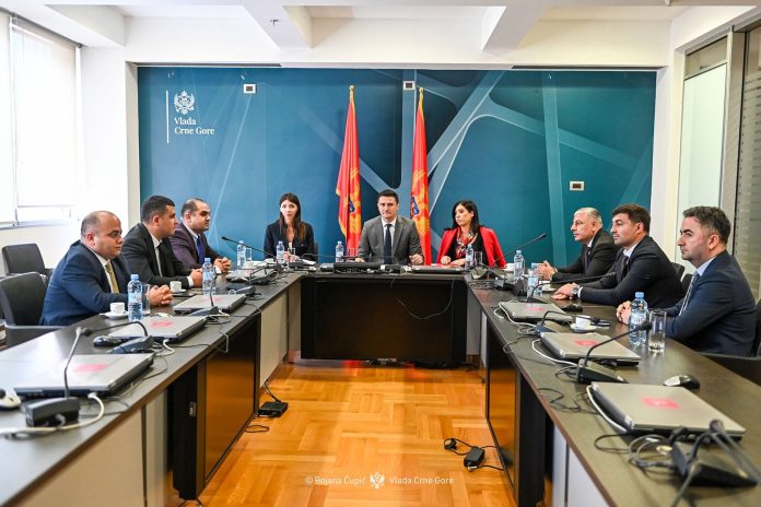 DPM Zogović meets with representatives of Azerbaijani companies