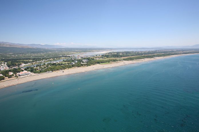 Government and private companies own a quarter of the hinterland of Velika Plaza